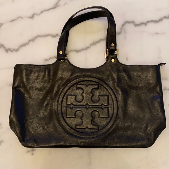 Tory Burch Handbags - Tory Burch Purse Black Leather Purse
